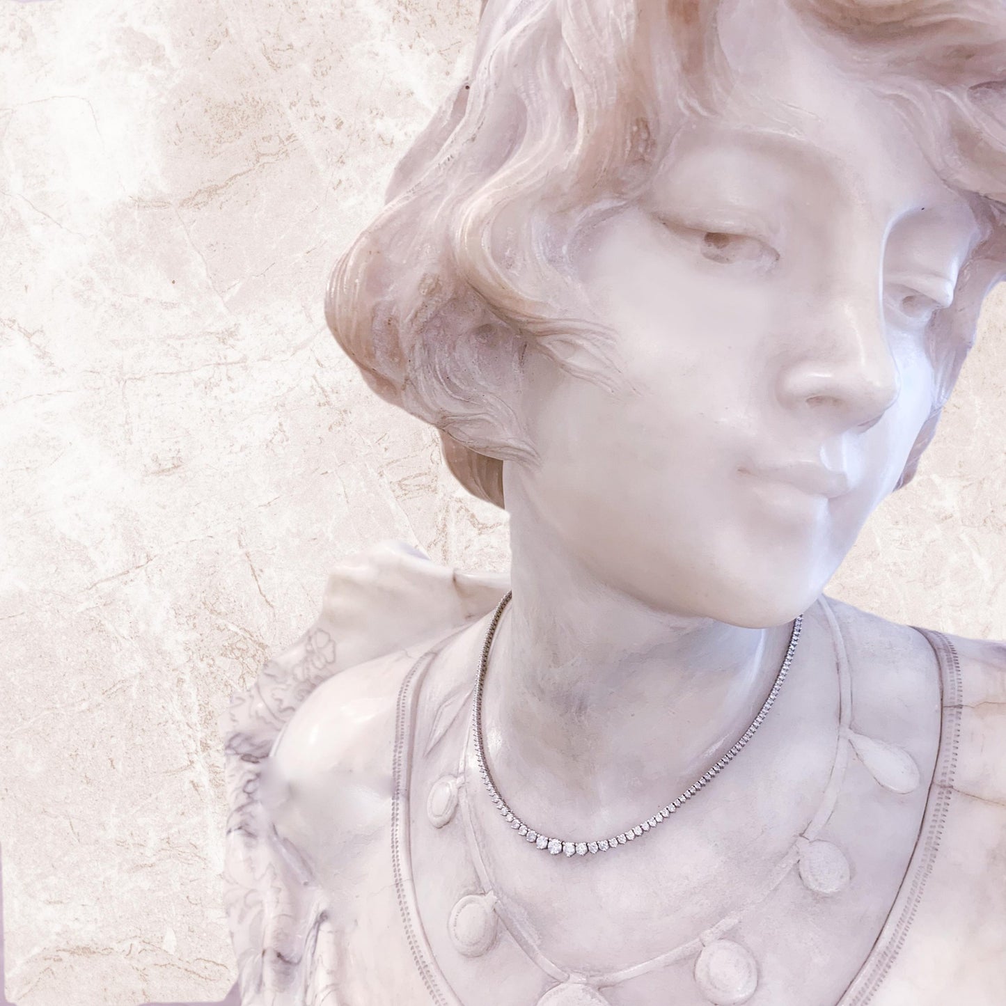 Collar Eir