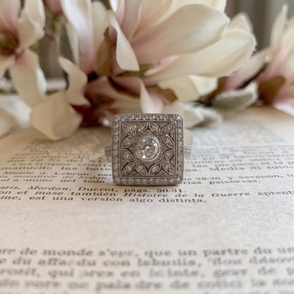 Anillo Ostara