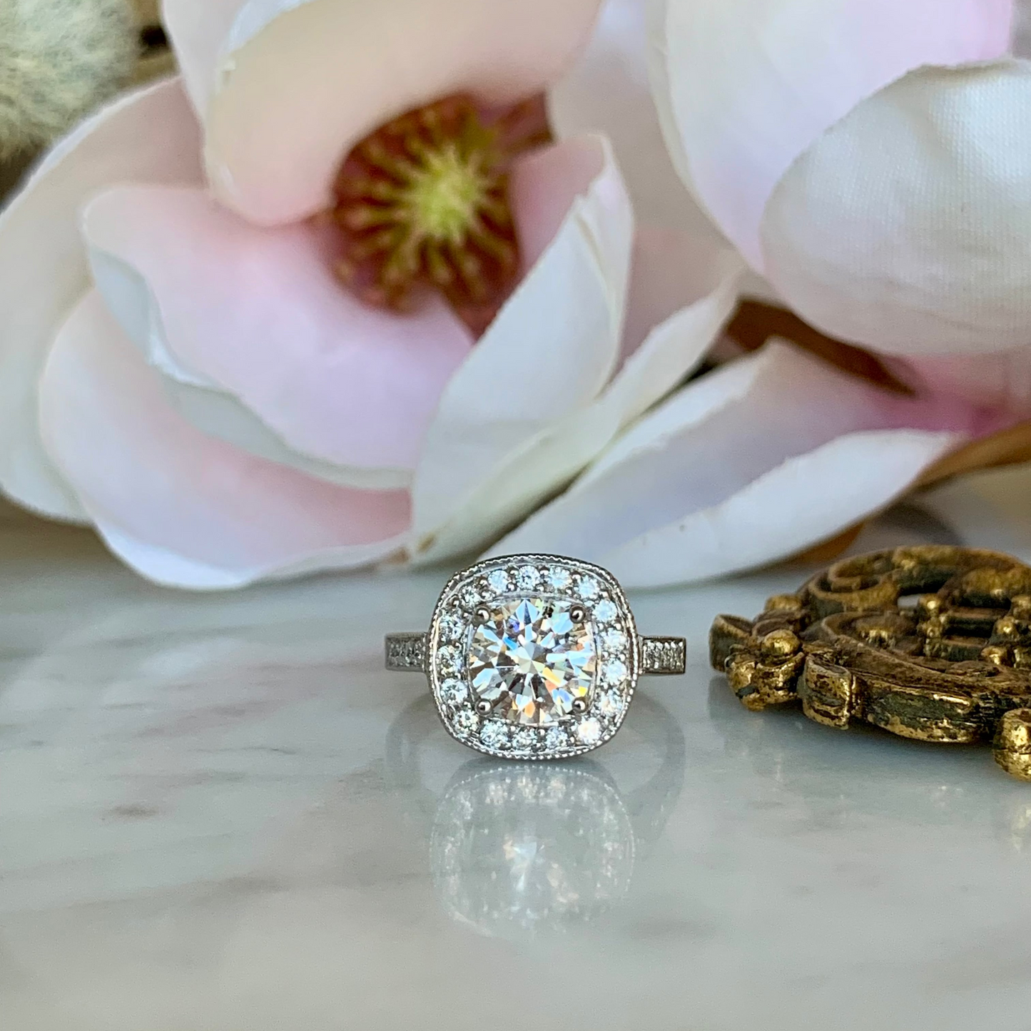 Anillo Nerea