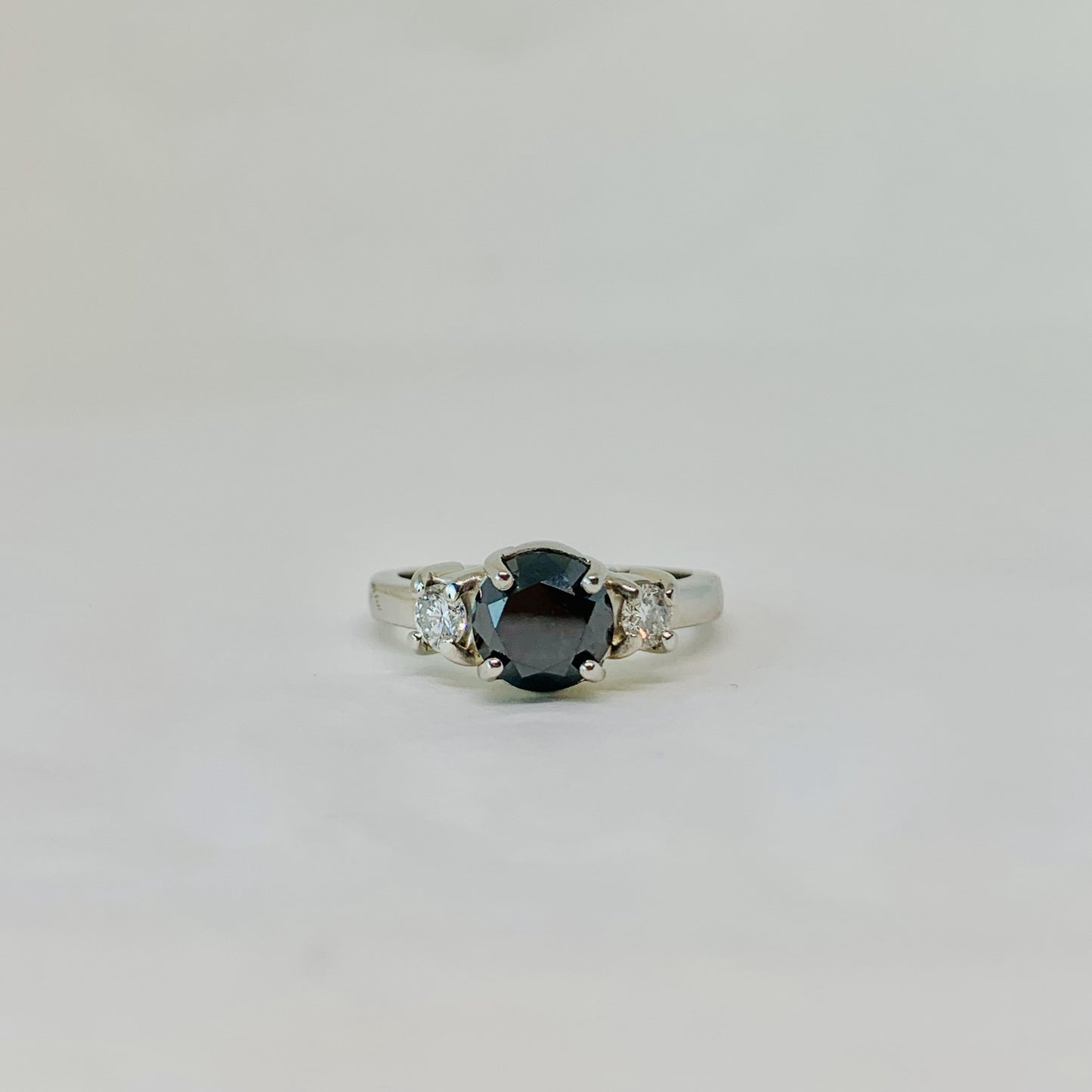 Anillo Rumina III