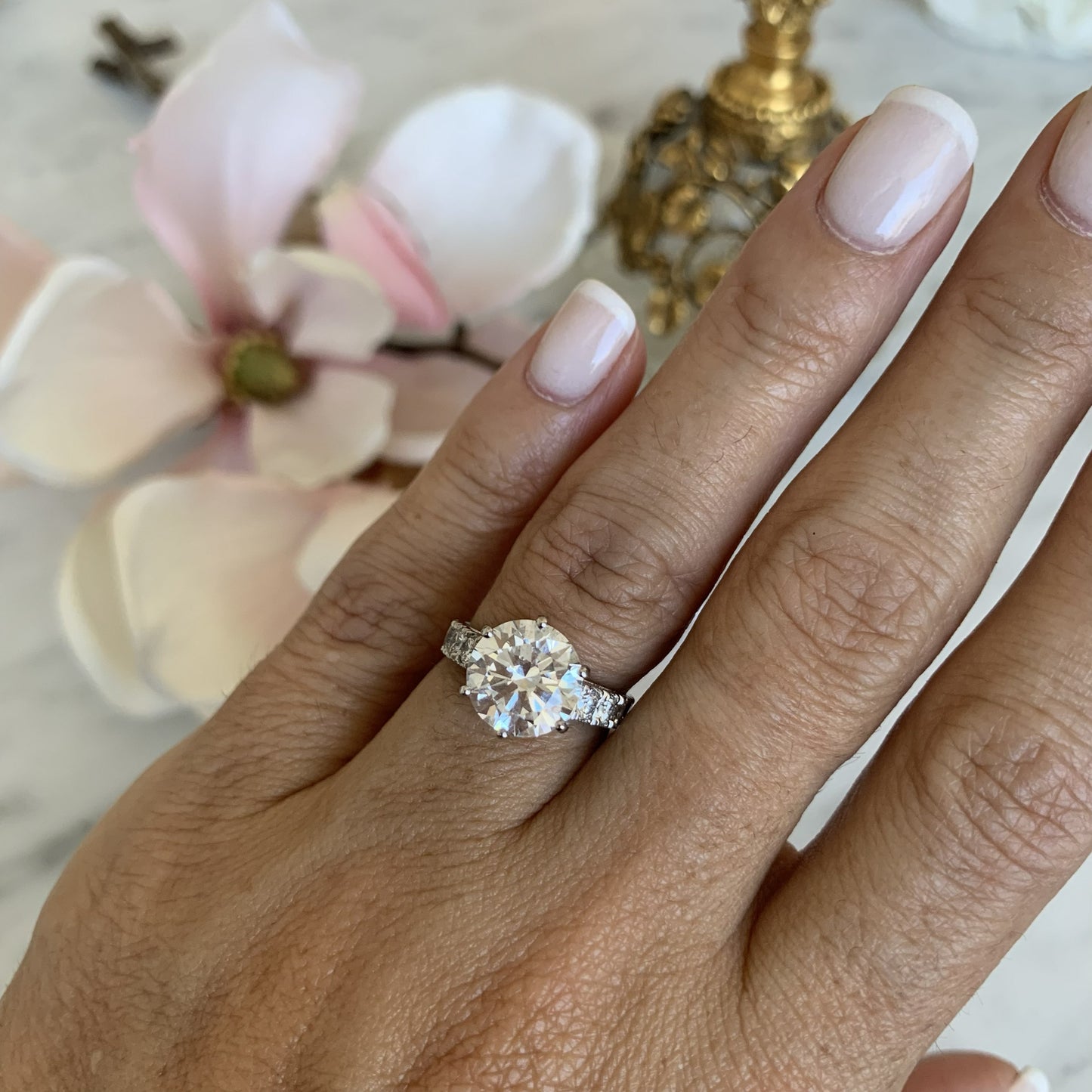 Anillo Lada II