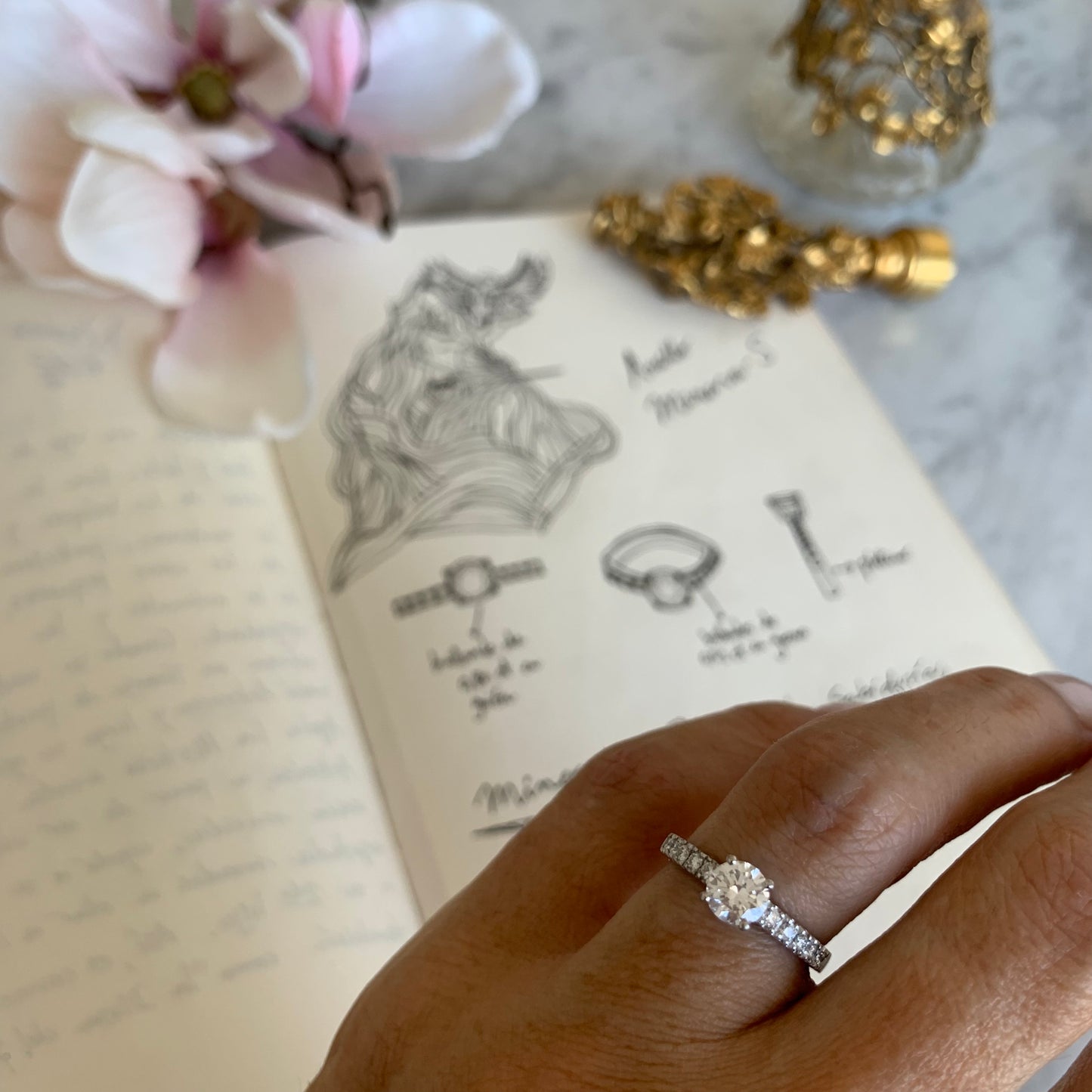 Anillo Minerva