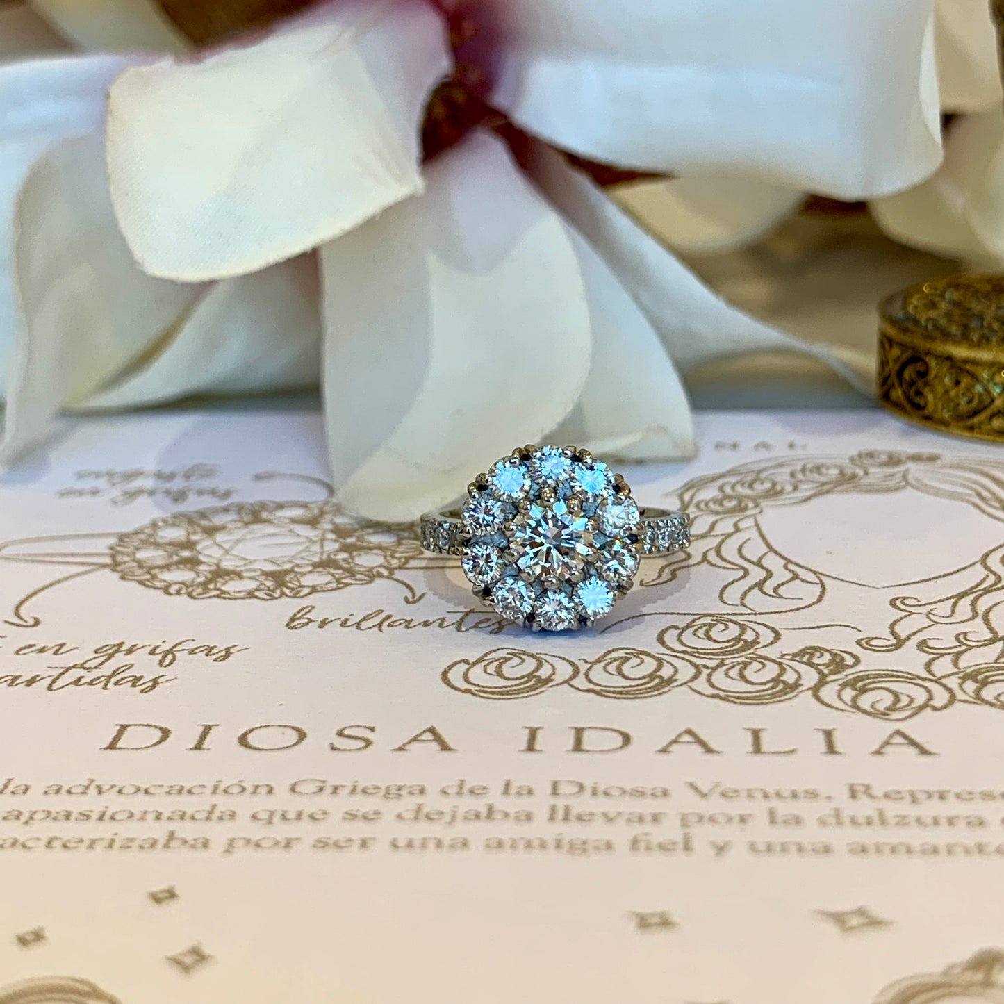 Anillo Idalia