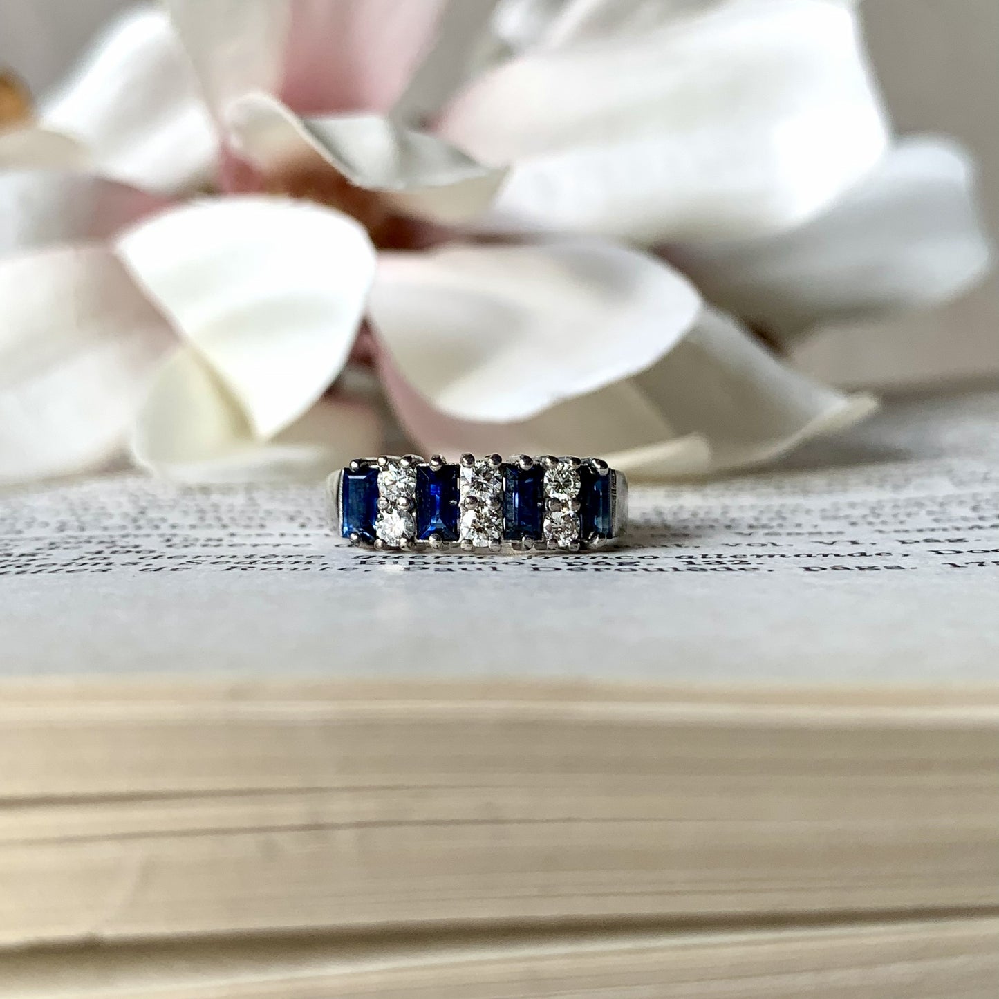 Anillo Isis
