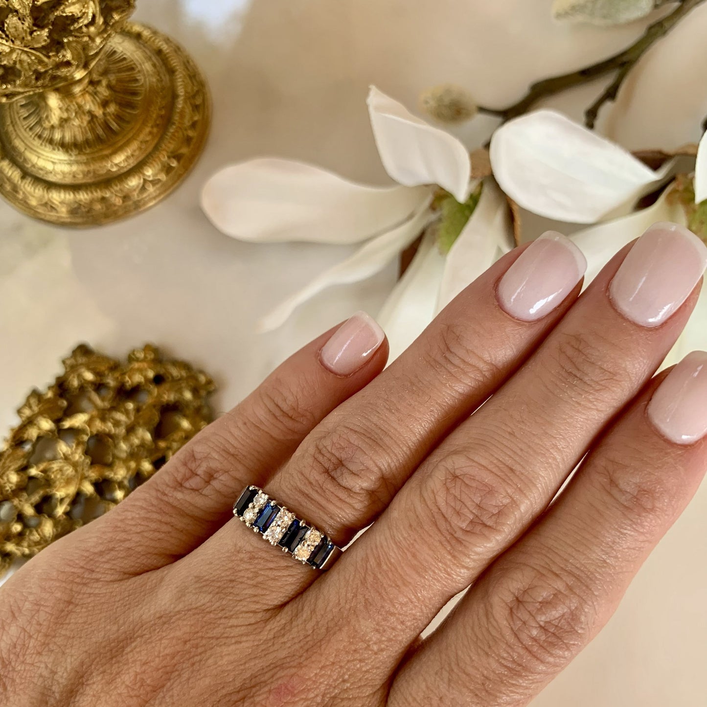 Anillo Isis