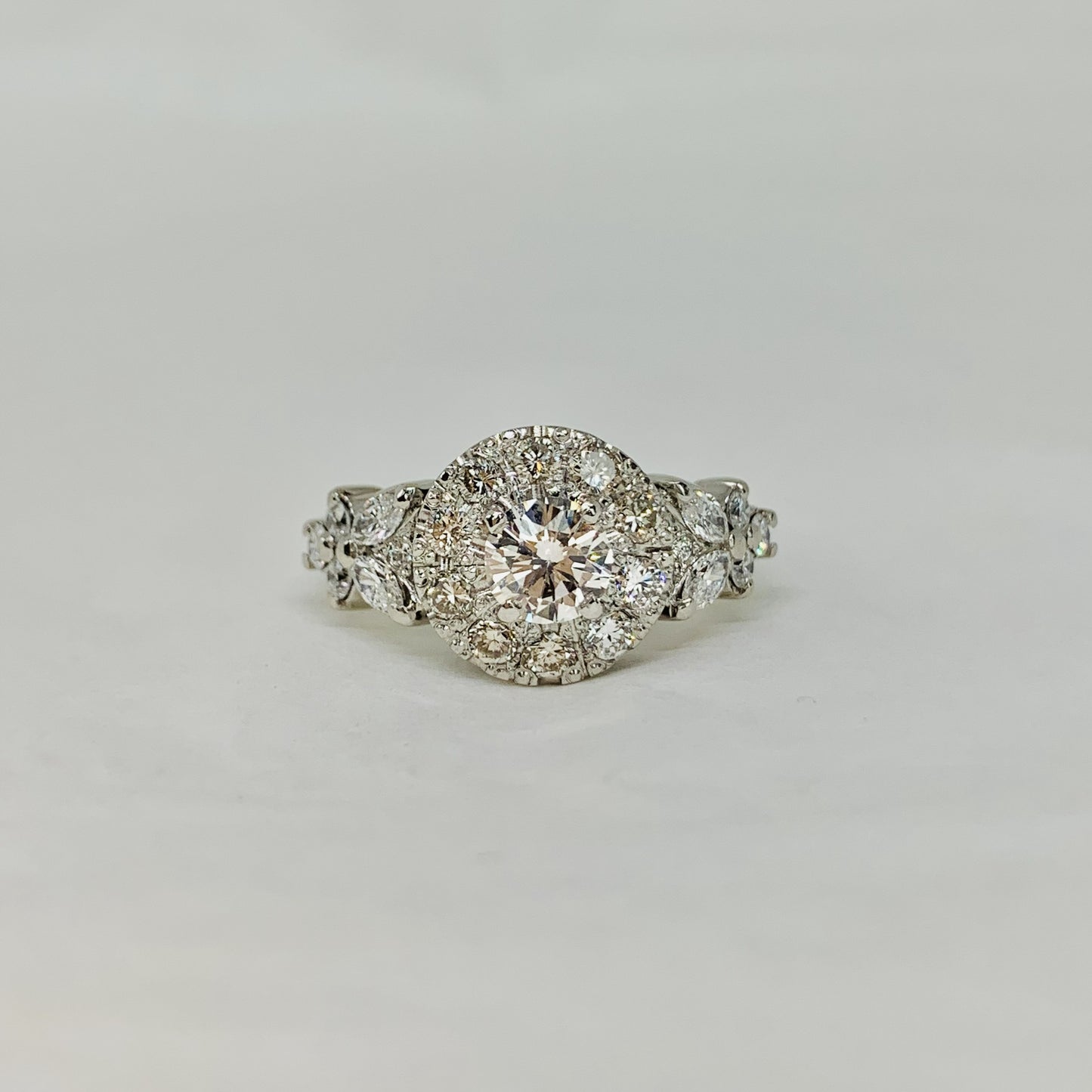Anillo Pitia