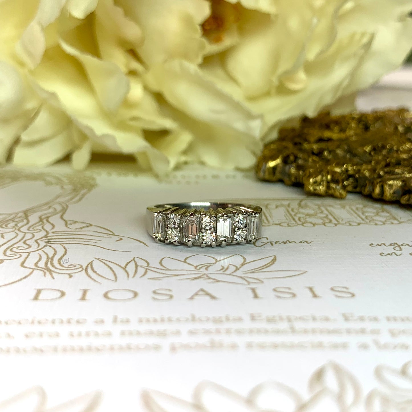 Anillo Isis II