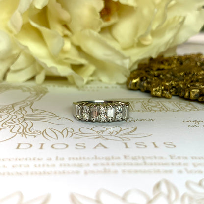 Anillo Isis II
