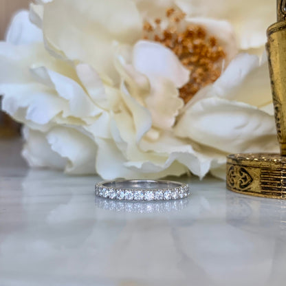 Anillo Erato