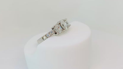 Anillo Eleos